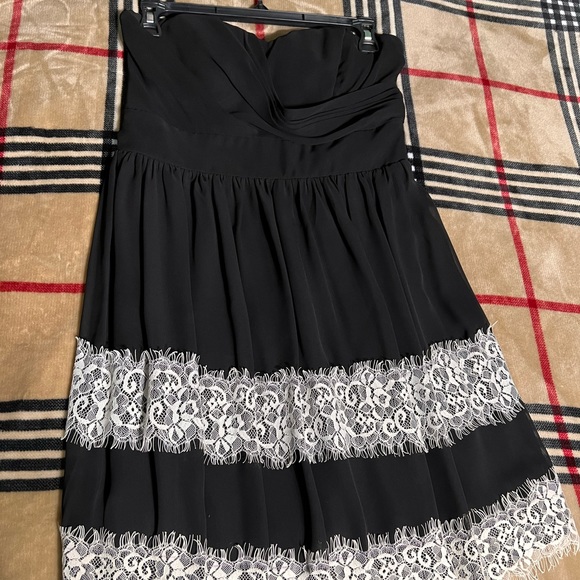 Strapless black dress - Picture 1 of 3